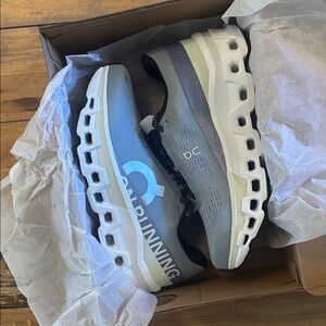 On Running woman’s shoes - Gray and White